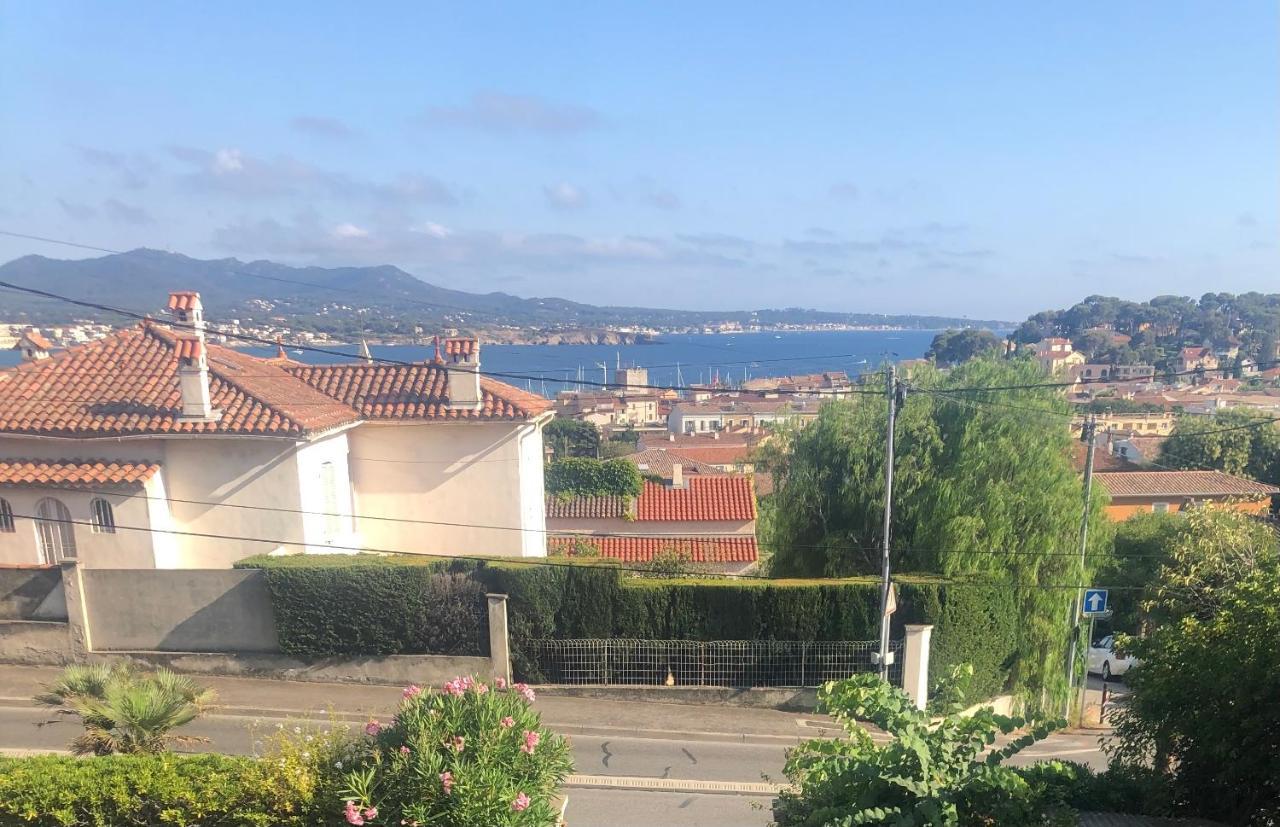Petit Paradis A Sanary Avec Vue Mer Wifi Et Clim Esterno foto