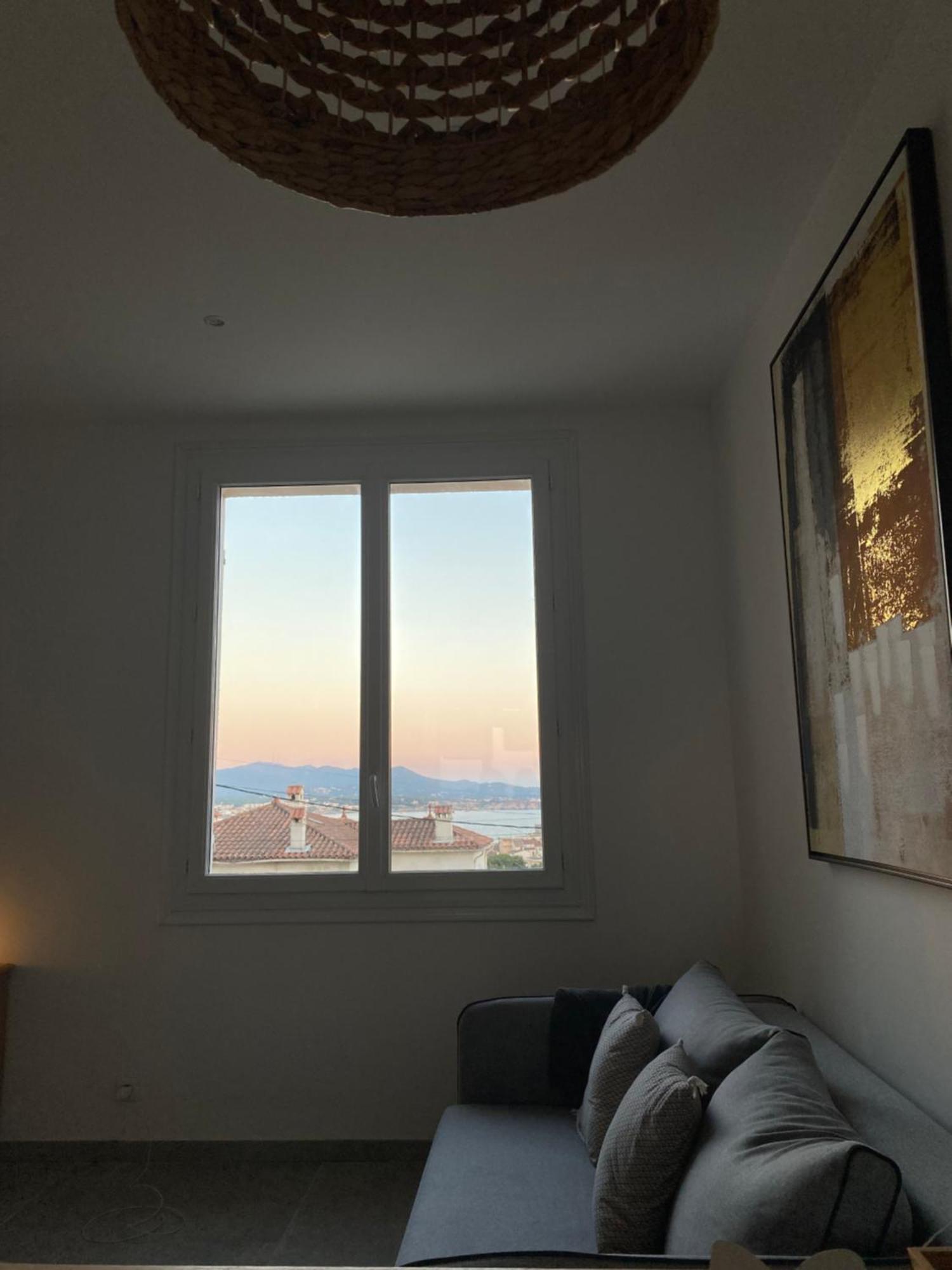Petit Paradis A Sanary Avec Vue Mer Wifi Et Clim Esterno foto